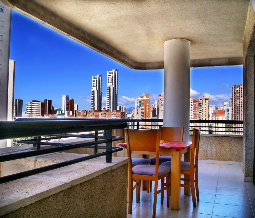 Apartamentos LuxMar Benidorm Exterior foto
